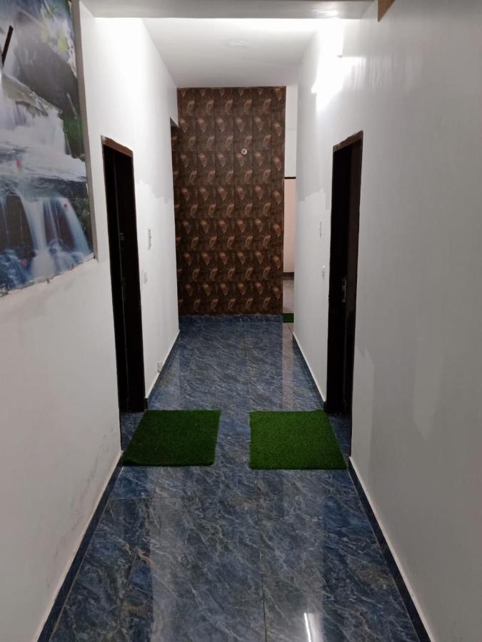 Shivjot Hotel Kharar Exterior photo